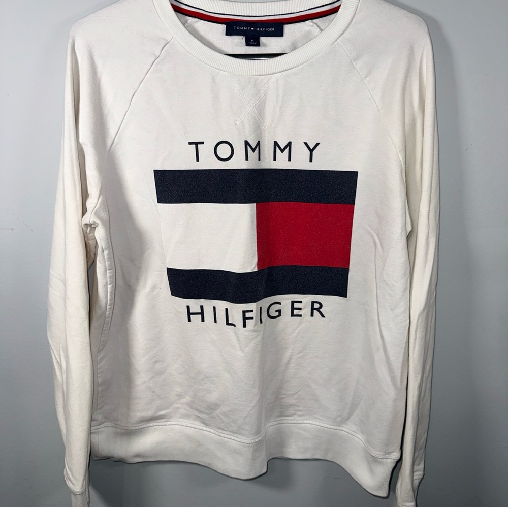 TOMMY HILFIGER Size Medium Flag Crew Neck Sweatshirt White Pullover Long Sleeve